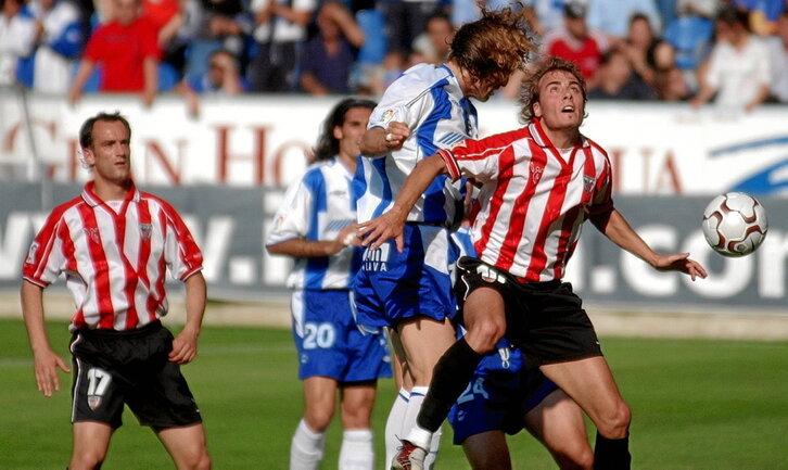 Joseba Etxeberria, por partida doble, y Yeste marcaron en el último triunfo del Athletic en Mendizorrotza.