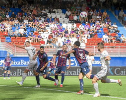 Sergio podría repetir en el once tras su buen papel ante el Racing.