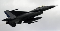 AEBak aztertzen ari diren akordioak F-16 hegazkinen salmenta jasoko luke.