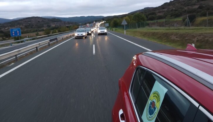 La caravana lenta ha boicoteado los accesos a Bilbo.