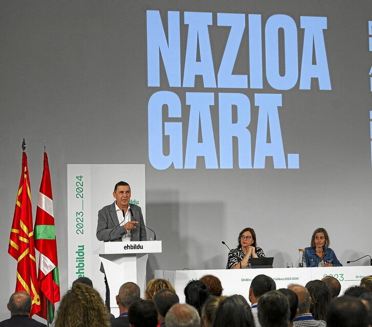 Arnaldo Otegi, durante su intervención en la Conferencia Política celebrada en Gasteiz.