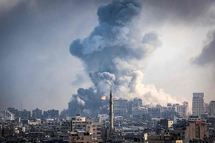 Bombardeo contra Gaza.