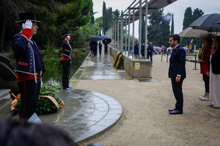 Pere Aragonès, en la ofrenda floral a Companys, hoy en Montjuïc.