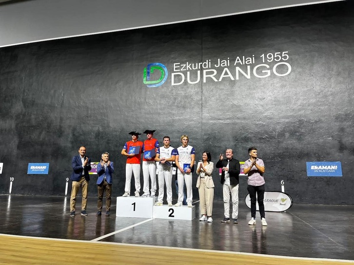 Jai Alai Leagueko lehen podiuma Durangoko Ezkurdin osatu da.