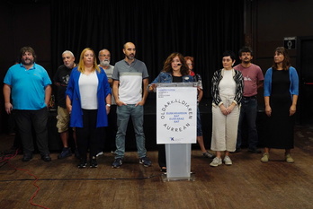 Kontseilua eta euskal gehiengo sindikala elkarrekin, Bilboko Kafe Antzokian egindako prentsaurrekoan, azaroaren 4ko manifestaziorako indarrak bilduz.