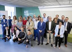 El consejero Óscar Chivite y participantes en el acto Ecosite RuralLab.