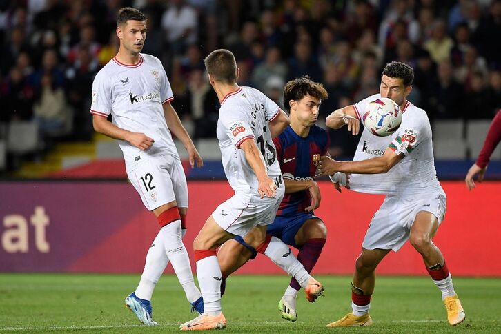 El Athletic ha maniatado al Barcelona hasta la salida fulgurante del juvenil Guiu.