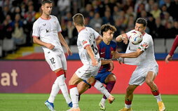 El Athletic maniató al Barcelona, pero no fue suficiente para puntuar en el Lluís Companys.
