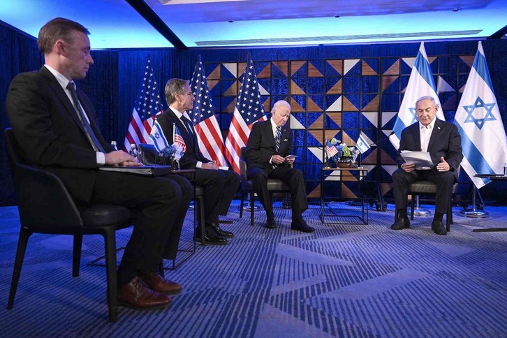 Sullivan, Blinken, Biden eta Netanyahu urriaren 18an egindako bileran.