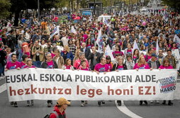 Euskal Eskola Publikoaz Harro plataformak Donostian deitutako manifestazioa.