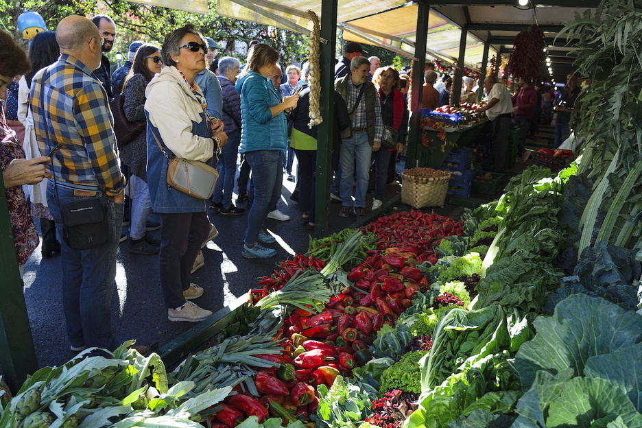 La mayor parte de la feria son productos agrícolas.