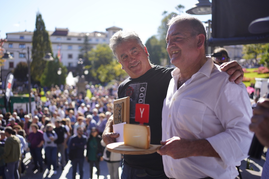 El premio al mejor queso ha sido para la quesería Aizpea de Olabarria.