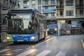 PNV y PSE han acordado mantener las bonificaciones en el transporte público.