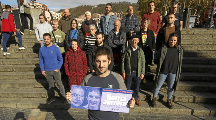 Datorren azaroaren 20rako Sortuk manifestazioa deitu zuen, atzo, Bilbon.