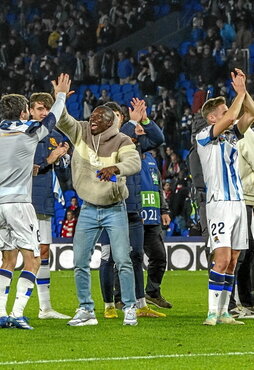 Traoré celebra el triunfo ante el Benfica.