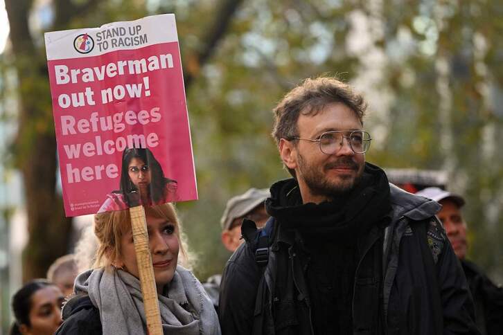 Carteles contra Braverman en una reciente movilización en Londres. 