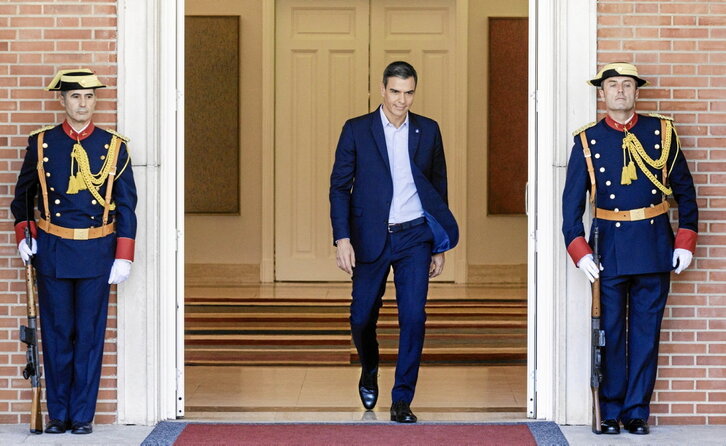 Pedro Sánchez, en el Palacio de La Moncloa, donde permanecerá si logra los votos comprometidos este jueves.