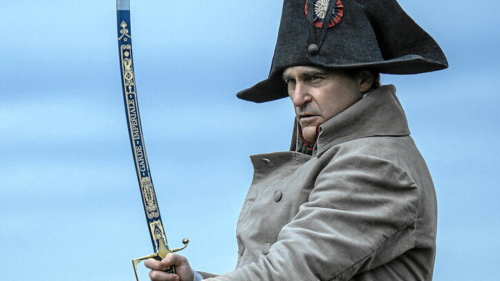 Joaquin Phoenix interpreta a Napoleón Bonaparte en el biopic de Ridley Scott.