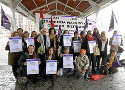 Comparecencia del Movimiento Feminista de Euskal Herria con motivo del 25N.