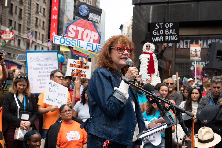 La actriz Susan Sarandon, en una manifestación contra el cambio climático en Nueva York, en septiembre.