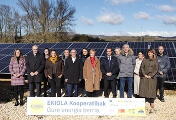 Inauguración del parque solar Ekiola Mendialdea, este jueves en Arraia-Maeztu.