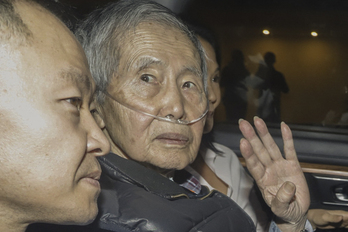 Fujimori, a la salida de prisión esta pasada madrugada en Euskal Herria.