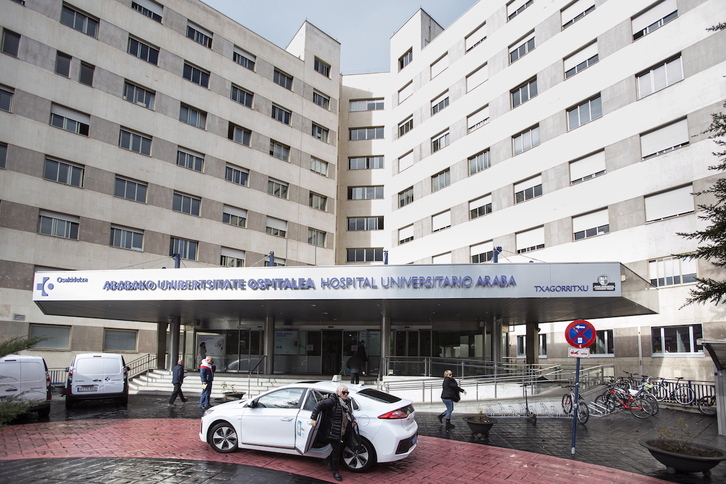 Imagen del Hospital de Txagorritxu, donde se han producido largas esperas.