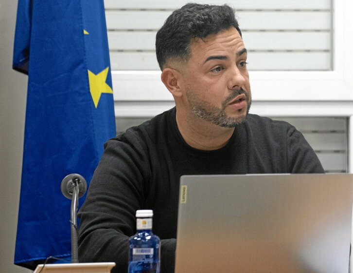 Diego Viñas, durante la celebración del pleno de ayer.