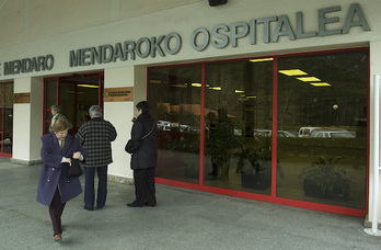 Los hospitales de Mendaro y Arrasate han derviado 148 operaciones a la Policlínica