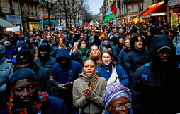 Marcha para protestar por la nueva ley antimigración, el 22 de diciembre, en París.