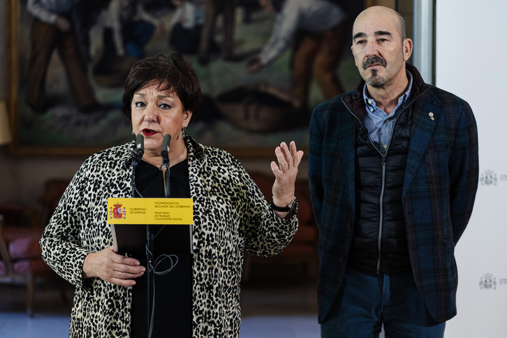 Mari Cruz Vicente (CCOO) y Fernando Luján (UGT) han explicado el contenido del acuerdo.