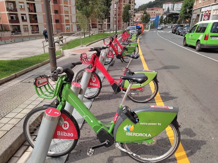 Bicicletas del servicio municipal BilbaoBizi.