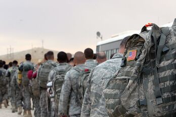 Soldados estadounidenses en la base de Al Asad, en la provincia de Al Ambar.