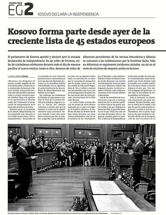 A la izquierda, arriba, noticia sobre la primera muerte de un deportado. Junto a estas líneas, página interior de GARA sobre la jornada en la que Kosovo declaraba su independencia.