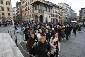 Turistas en el centro de Florencia.