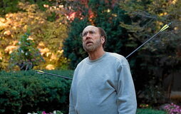 Nicolas Cage encarna en  «Dream Scenario» a un catedrático y padre de familia anodino, que aparece en los sueños de millones de personas.