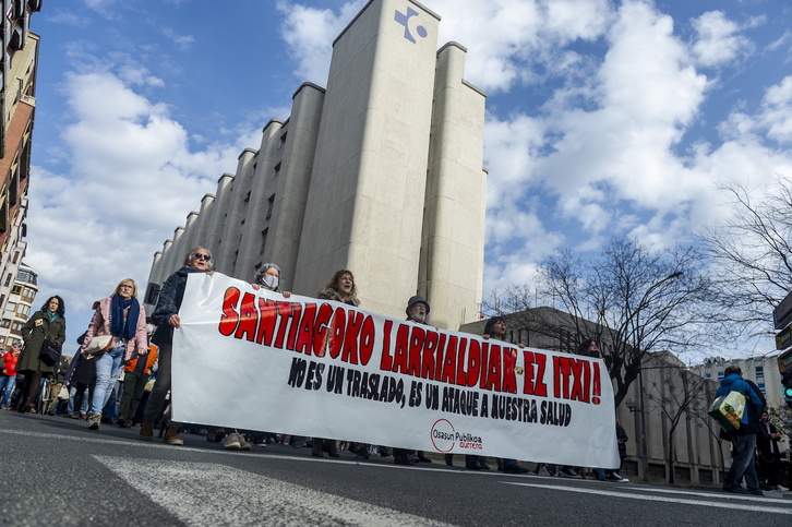 Imagen de archivo de una movilización de la plataforma Osasun Publikoa Aurrera en Gasteiz. 