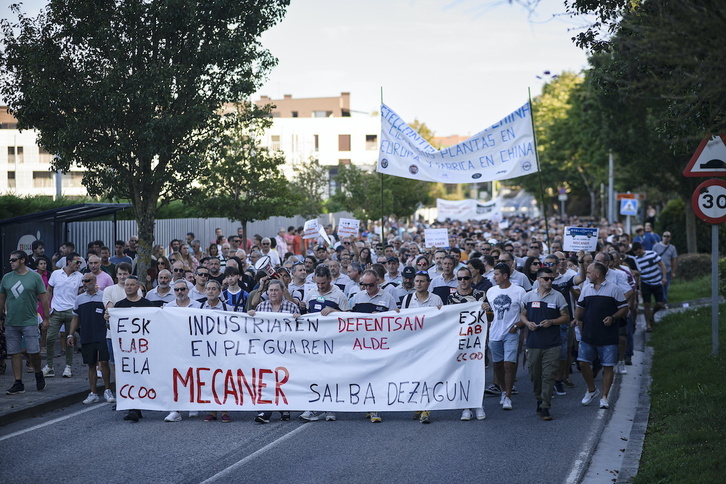 Manifestación que tuvo lugar el 7 de octubre del año pasado en Urduliz en contra del cierre de Mecaner.