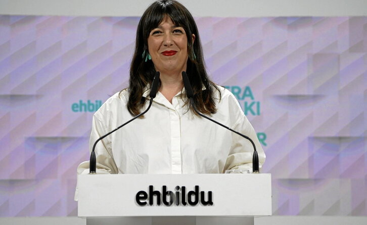 Oihana Etxebarrieta, portavoz de la campaña electoral de EH Bildu, compareció en Donostia.