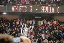 El Athletic estuvo más de dos décadas sin alcanzar una final de Copa hasta que superó al Sevilla en 2009.
