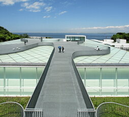 Proyecto de Yamamoto para el Museo de Arte de Yokosuka.