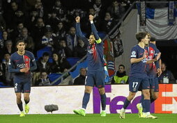Kylian Mbappé celebra el primer gol que dejó sentenciada la eliminatoria tras una gran jugada individual.