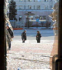 Daños tras un ataque en Belgorod, Rusia.