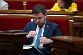 Pere Aragonès, en el pleno del Parlament. 