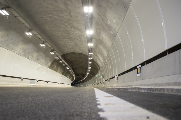 Imagen de uno de los túneles de la A-15.