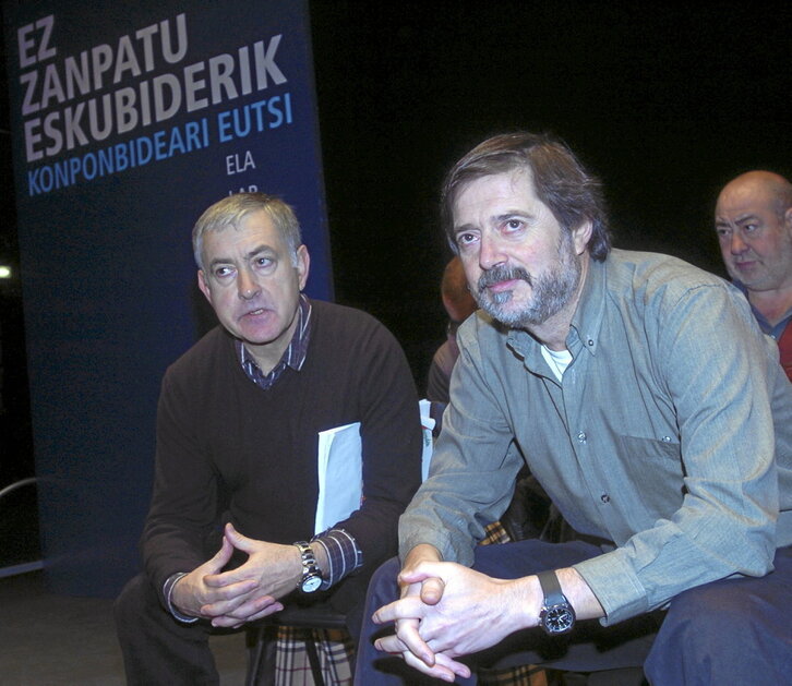 Rafa Díez y José Elorrieta en un acto sindical en apoyo al proceso de paz en 2006.