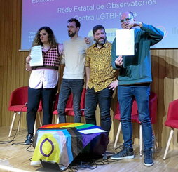 De izquierda a derecha, Klaudia Ugarte, Cristian Carrer, Amets Martínez y Eugeni Rodríguez, durante la presentación del observatorio estatal.