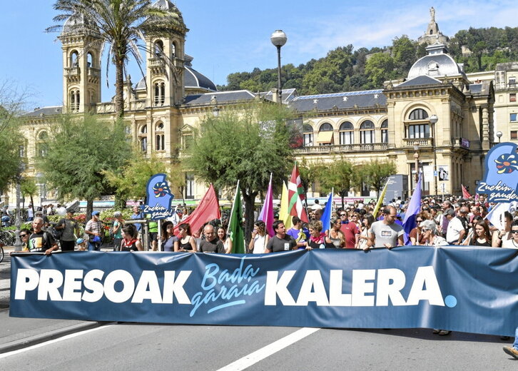 Manifestación de la iniciativa Kalera Kalera en 2018 en Donostia.