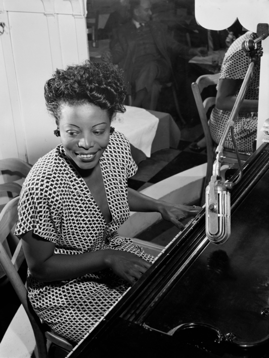 Mary Lou Williams, 1946ko erretratu batean.