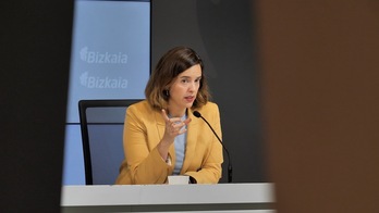 Itxaso Berrojalbiz, diputada de Hacienda y Finanzas, durante la comparecencia ofrecida.